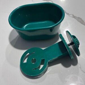 Caitec Featherland Paradise Sure-Lock Cup Bird Cage Feeder/Water Bowl System